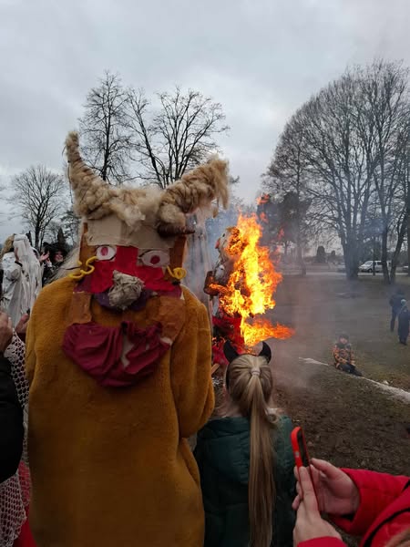 Read more about the article Užgavėnės Kernavėje – linksmybės ir tradicijos!